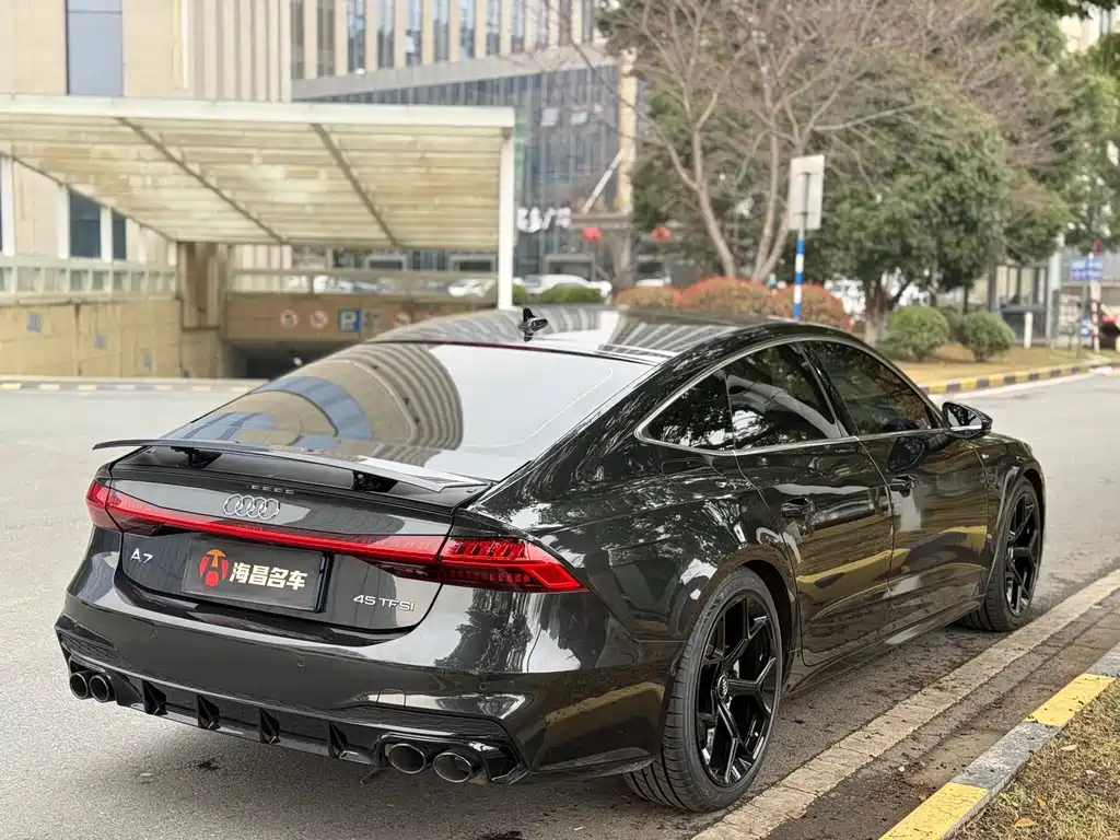 Audi A7 — фото 6