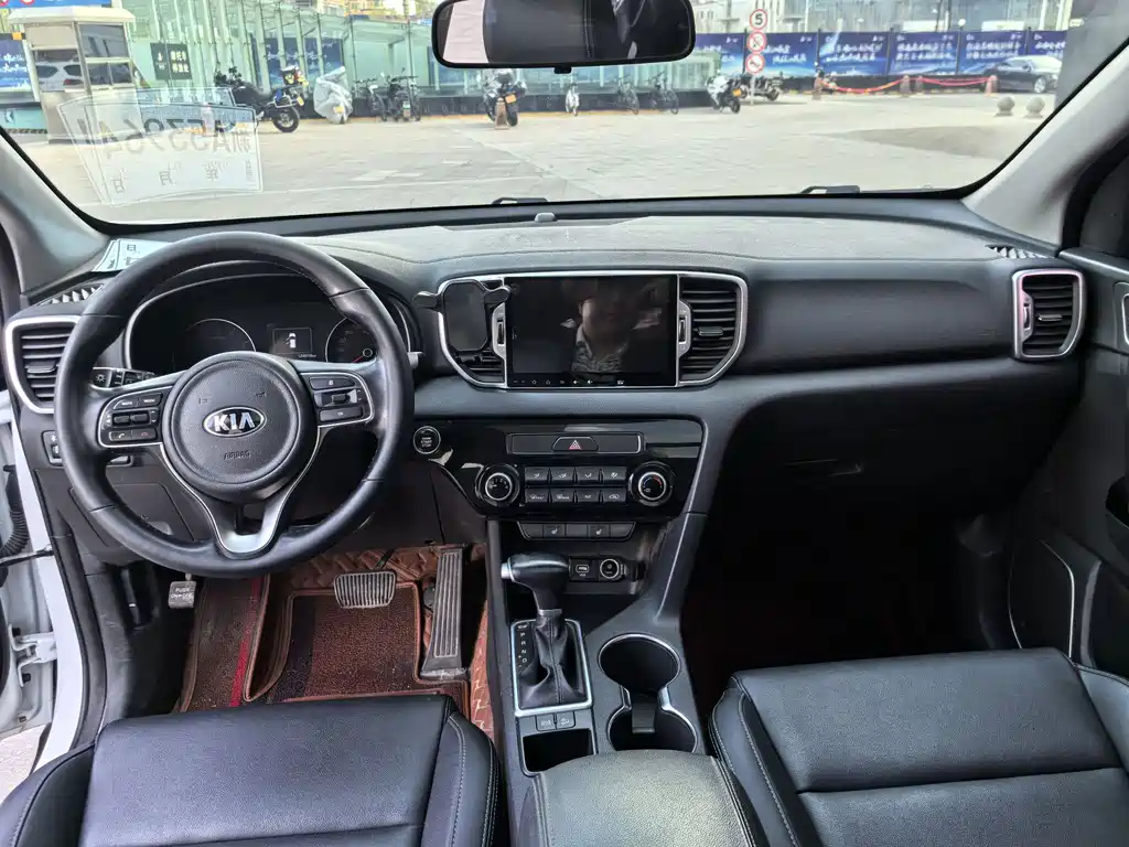 Kia KX5 — фото 6