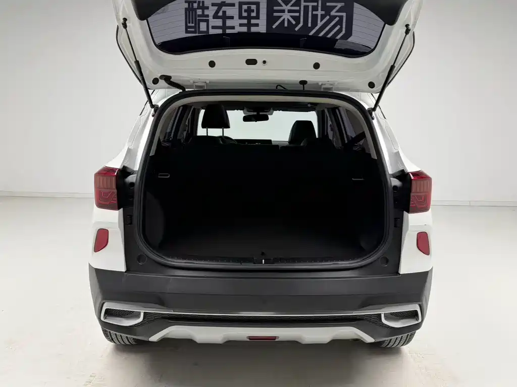 Kia KX3 — фото 10