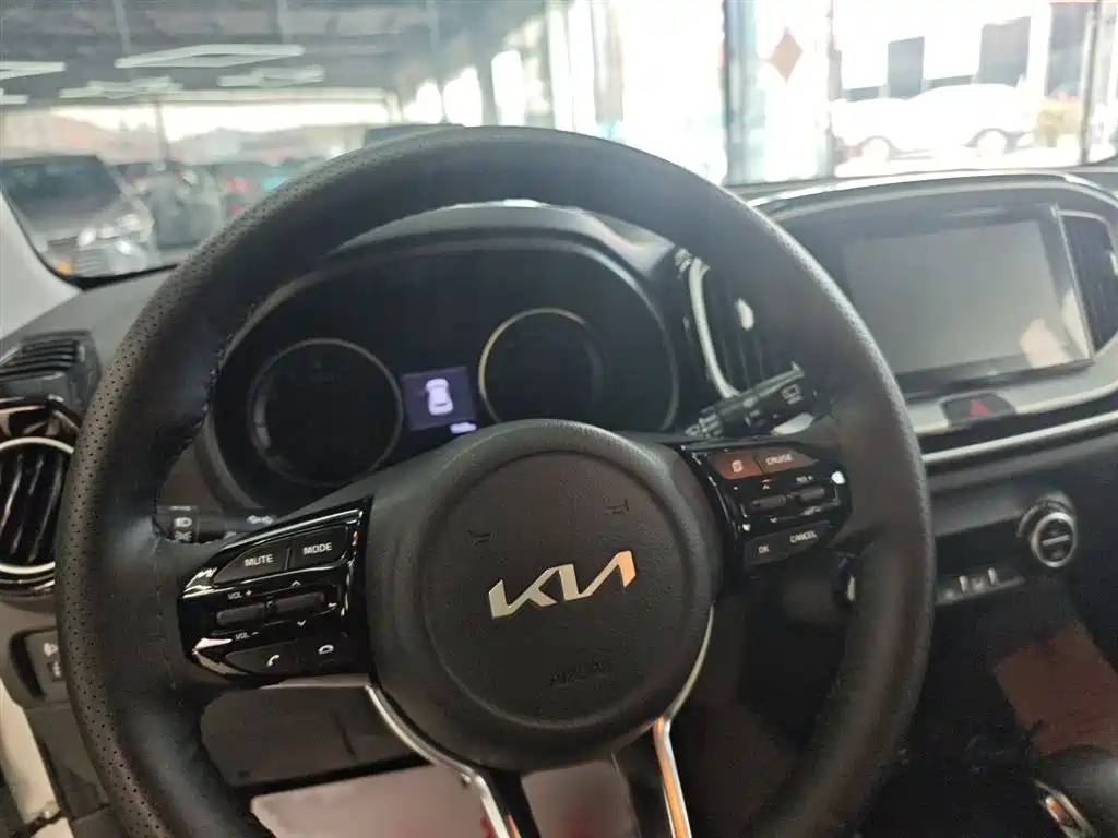 Kia KX1 — фото 19