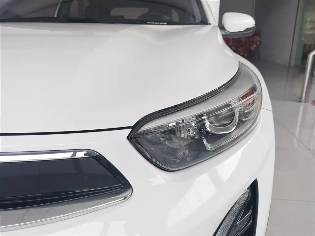 Kia KX1 — фото 24