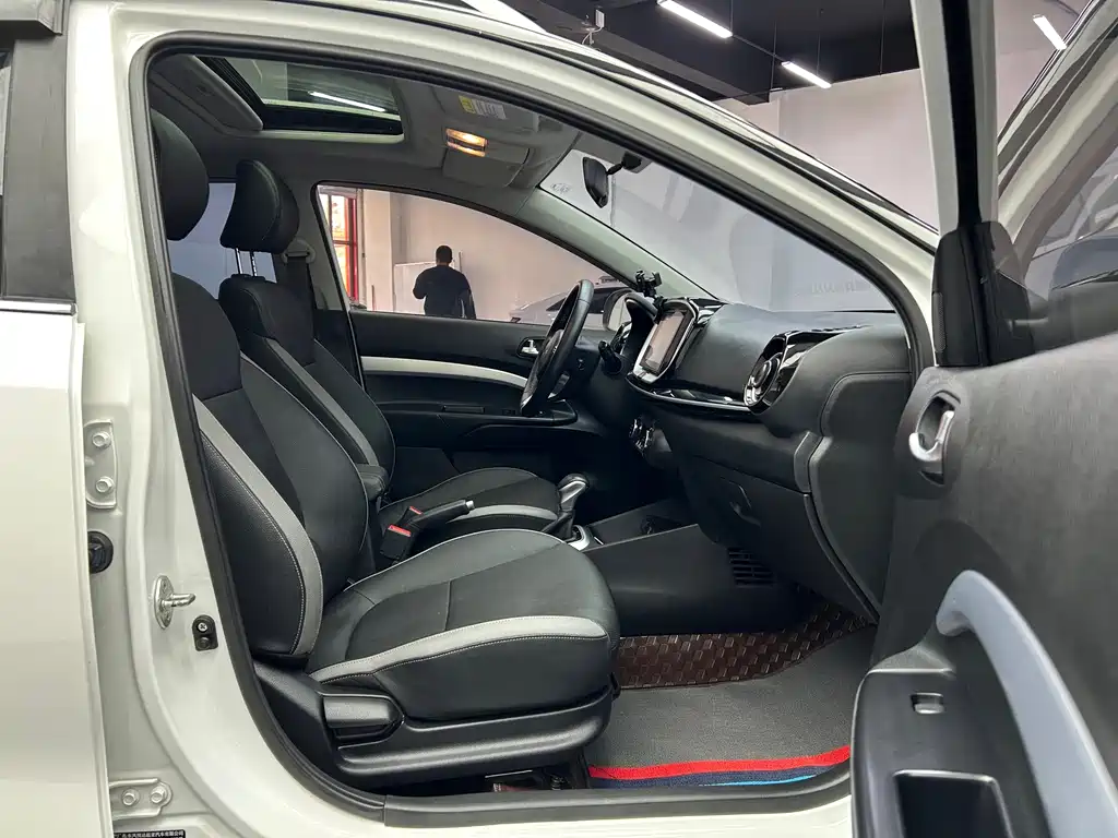Kia KX1 — фото 19