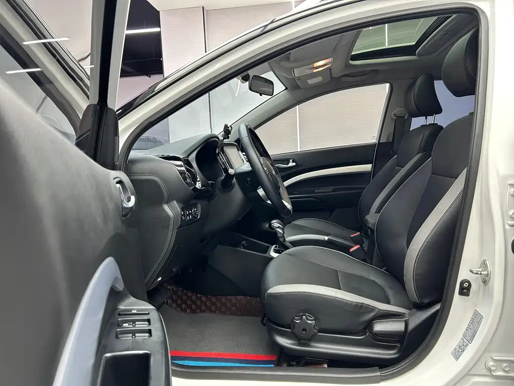 Kia KX1 — фото 9