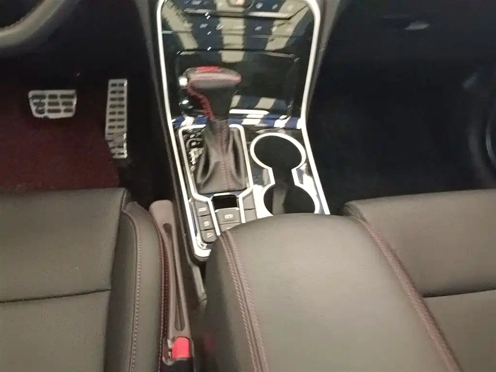 Kia KX5 — фото 14