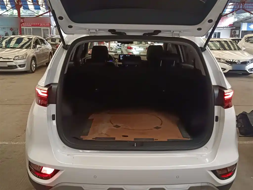 Kia KX5 — фото 19