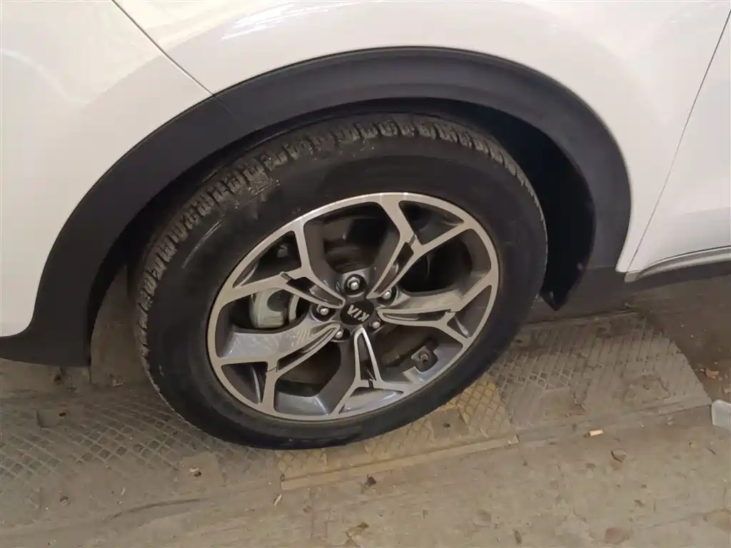 Kia KX5 — фото 23