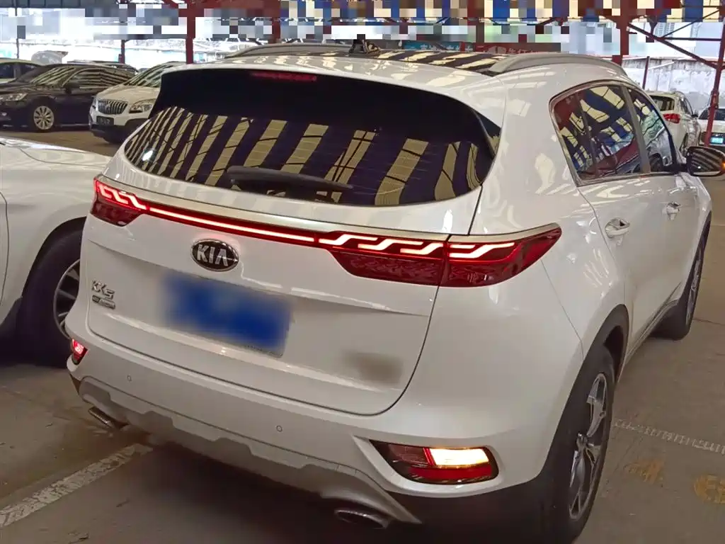 Kia KX5 — фото 7