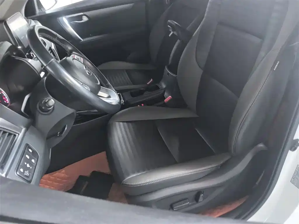 Kia Sportage — фото 11