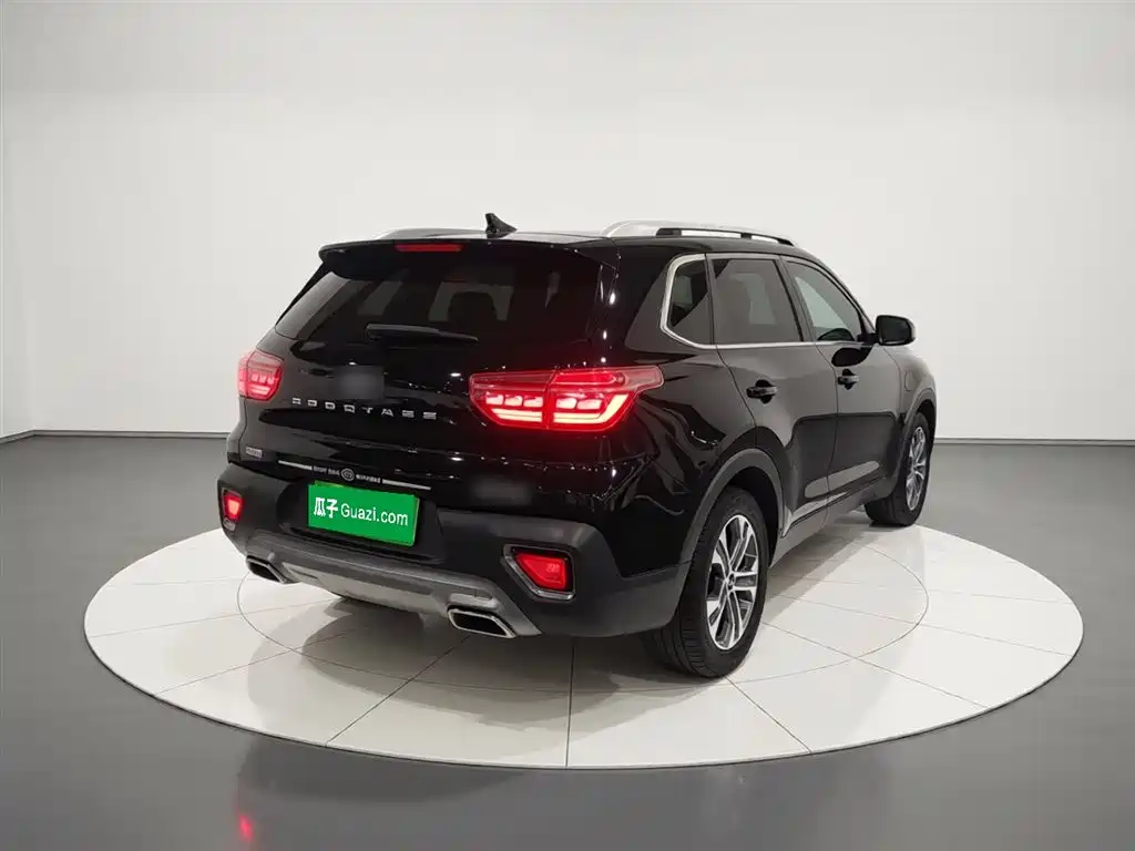 Kia Sportage — фото 5