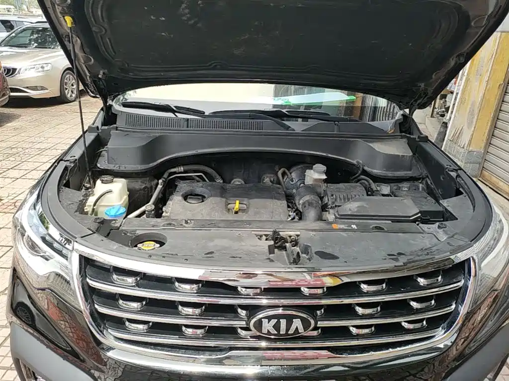Kia Sportage — фото 20