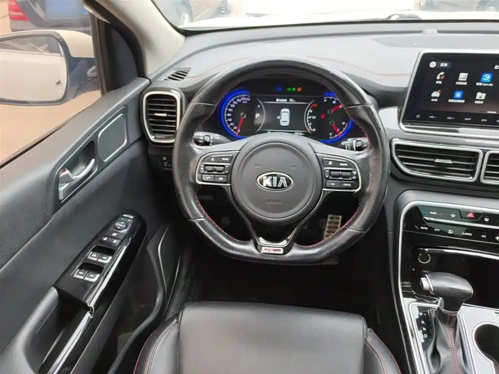 Kia KX5 — фото 11
