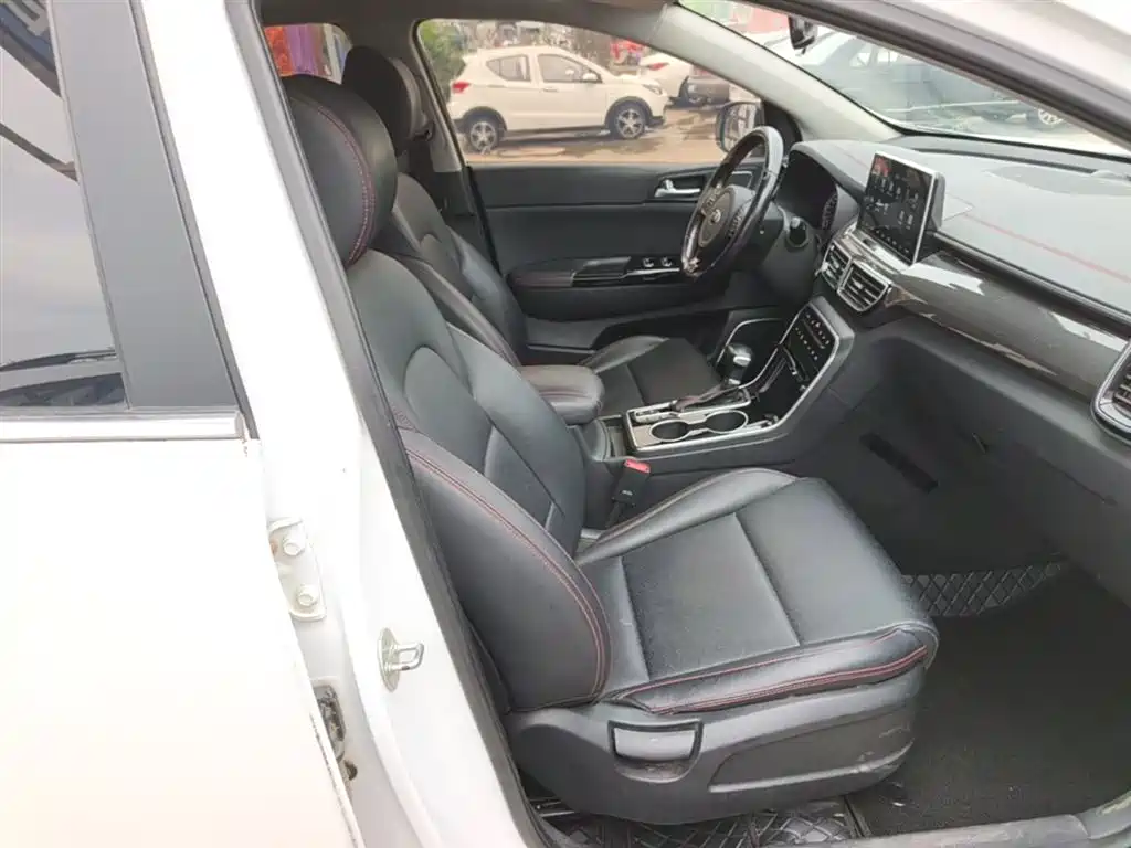 Kia KX5 — фото 25