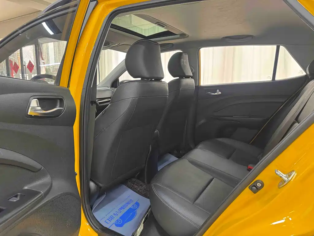 Kia KX1 — фото 8