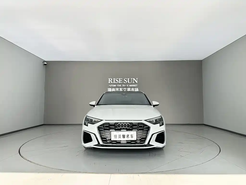 Audi A3 — фото 2