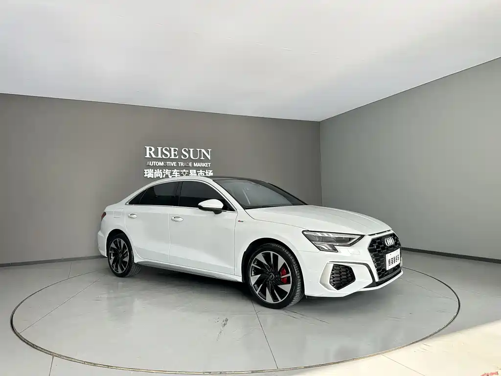 Audi A3 — фото 3