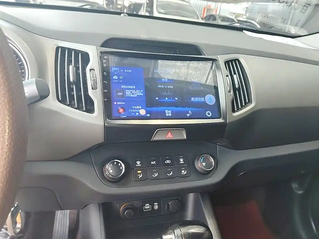 Kia Sportage — фото 13
