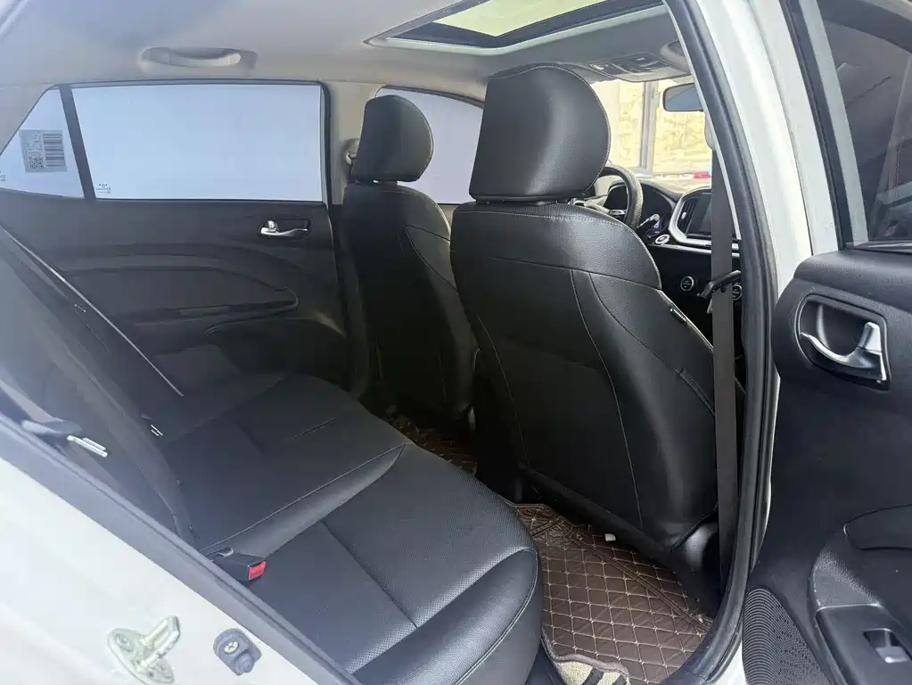Kia KX1 — фото 11