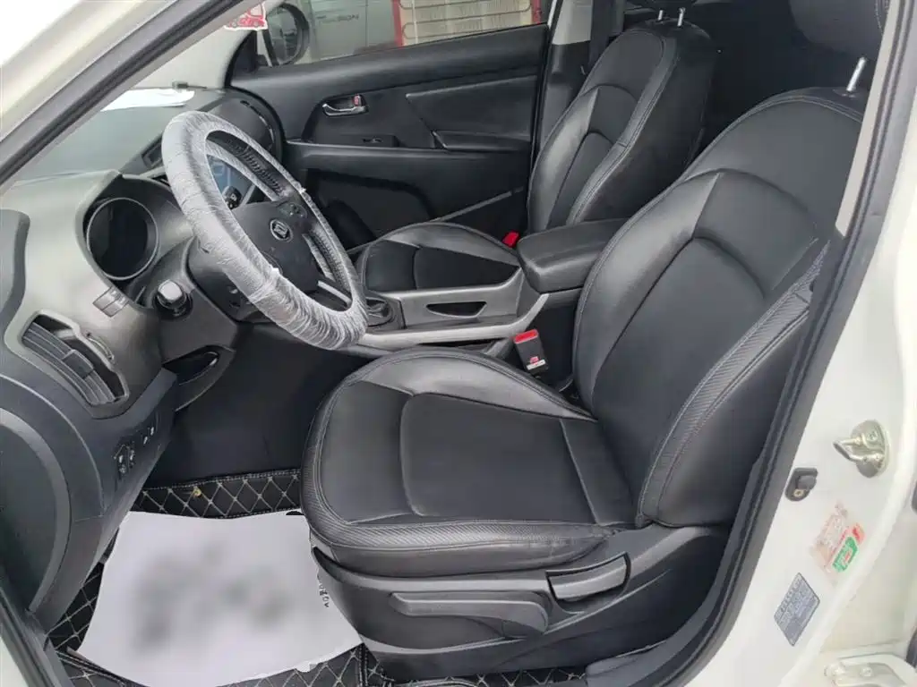 Kia Sportage — фото 15