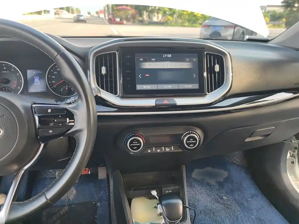 Kia KX1 — фото 6