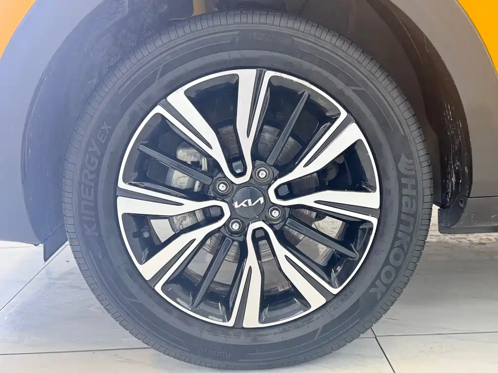 Kia KX1 — фото 17