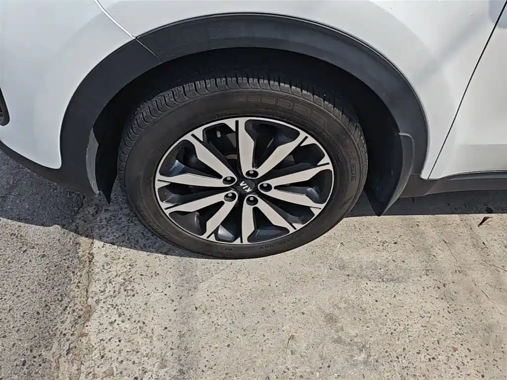 Kia KX5 — фото 23