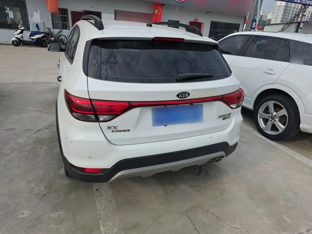 Kia KX Cross — фото 7