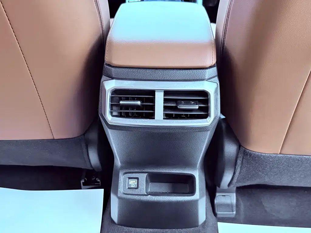 Kia Sportage — фото 17