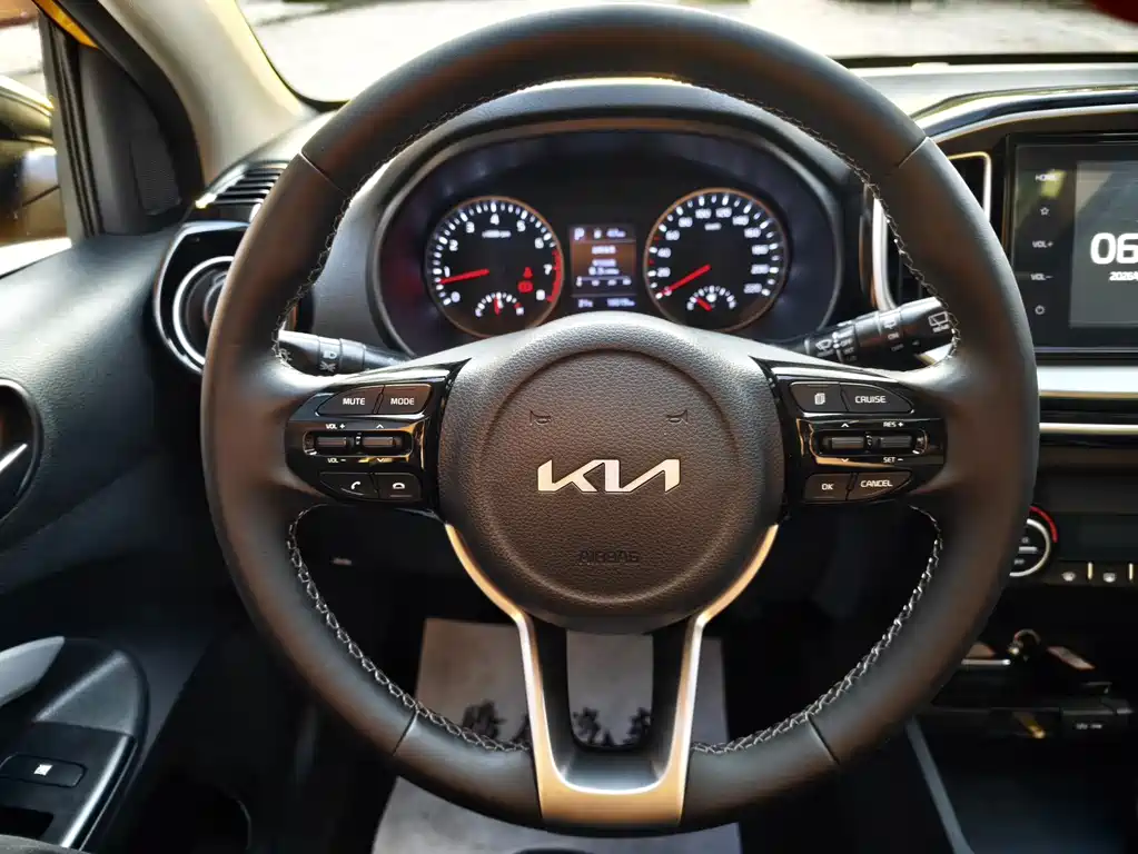 Kia KX1 — фото 11