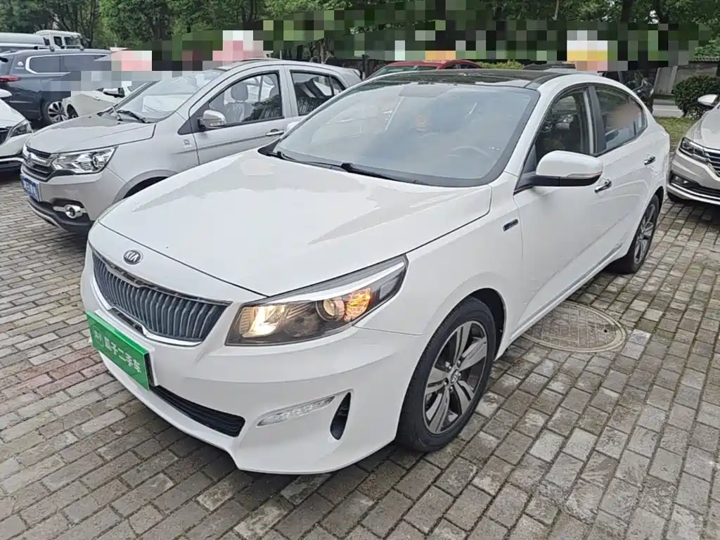 Kia K4