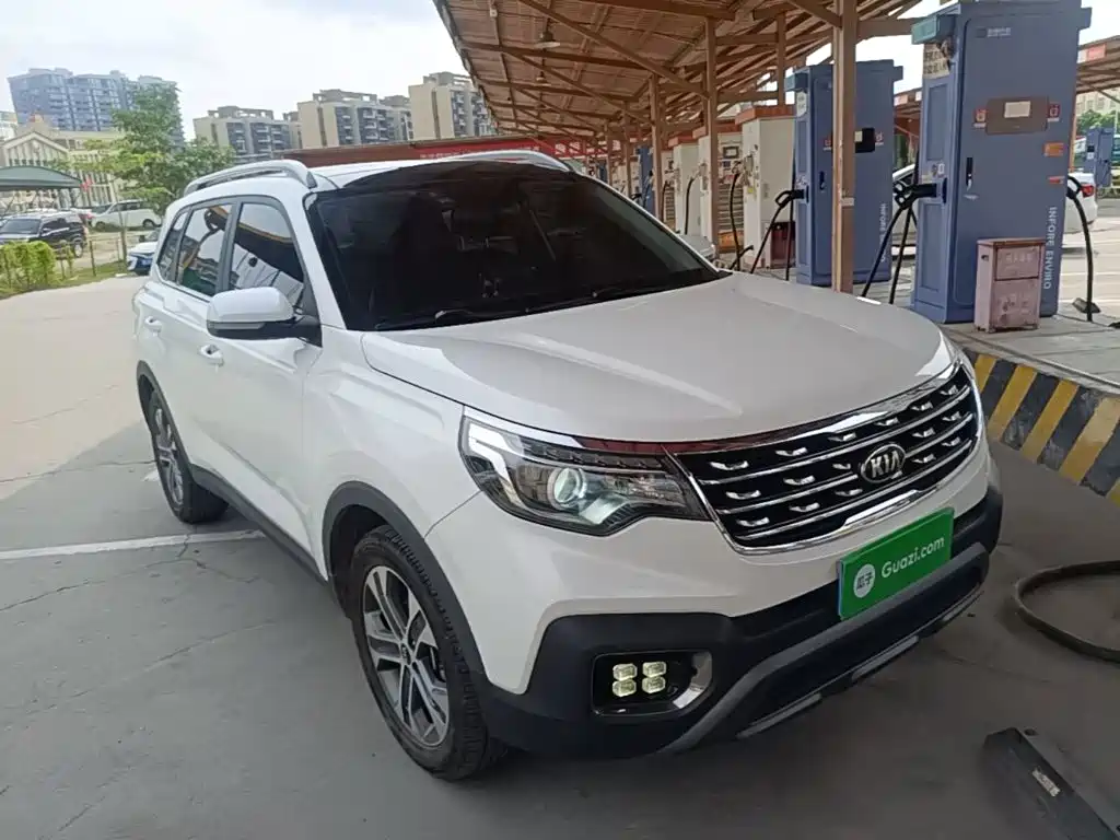 Kia Sportage — фото 4