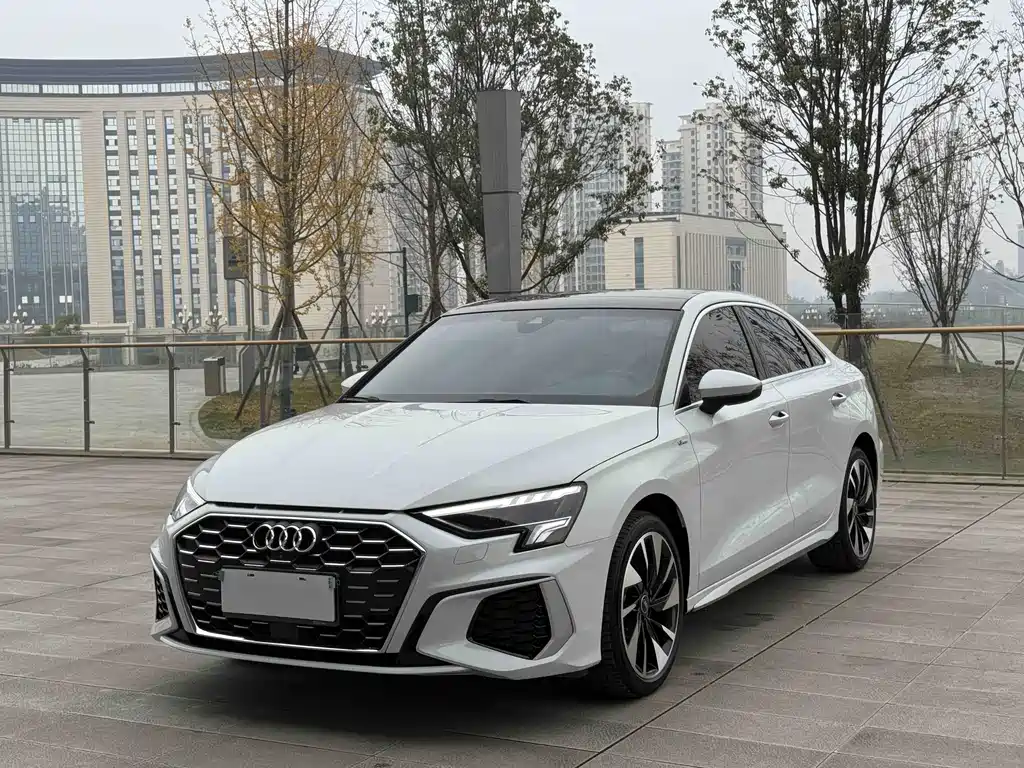 Audi A3 — фото 18