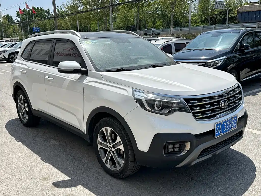 Kia Sportage — фото 3