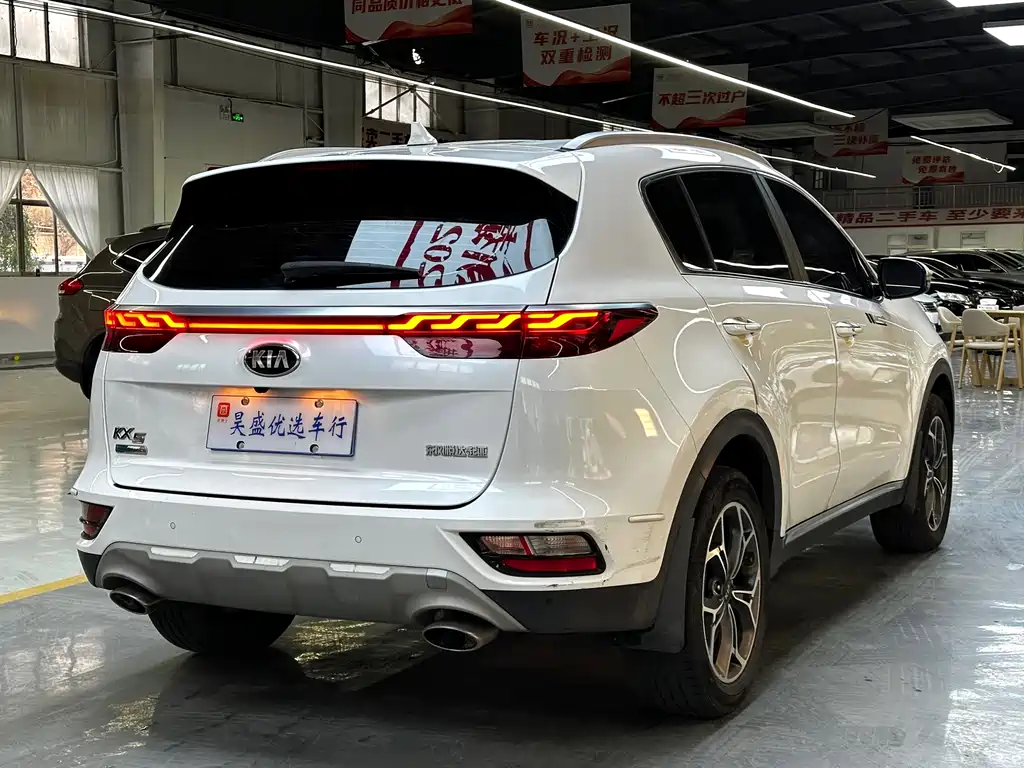 Kia KX5 — фото 5