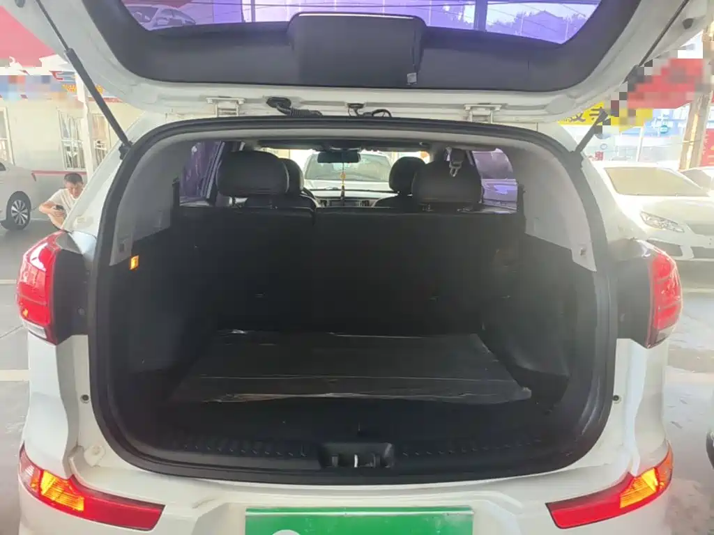 Kia Sportage — фото 19