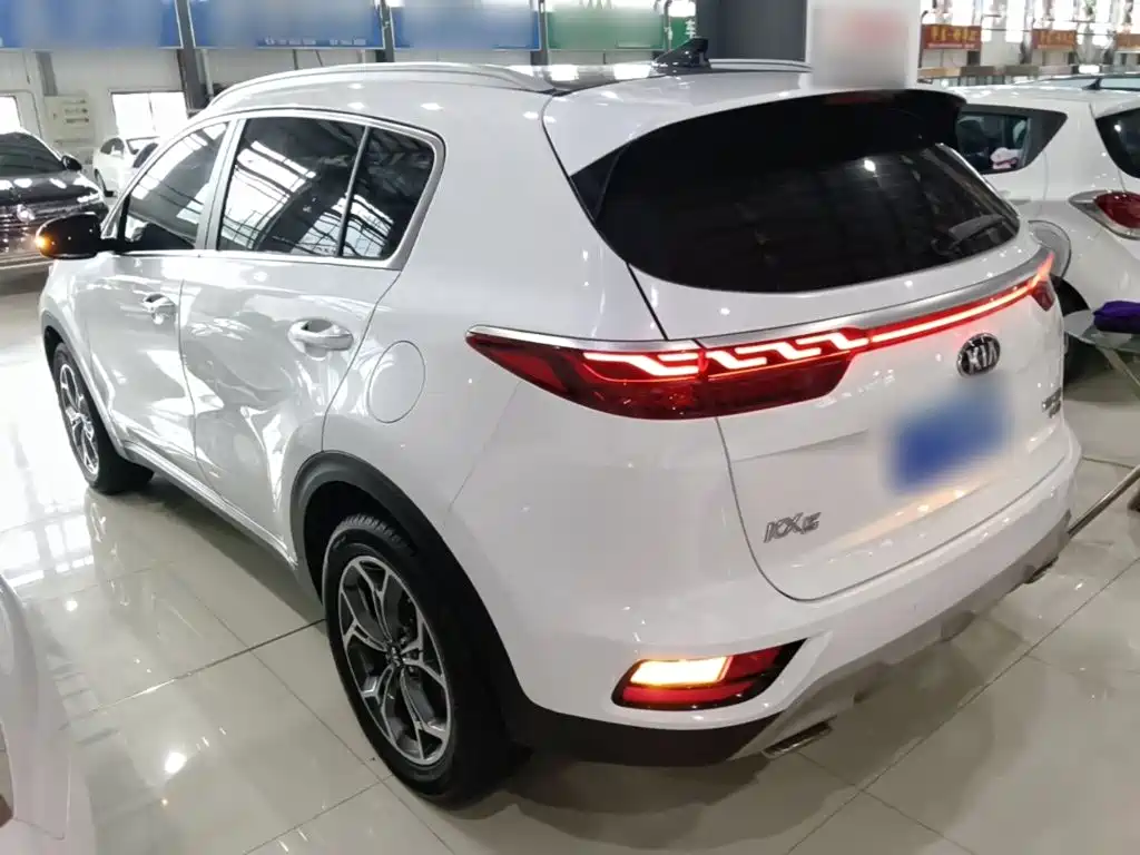 Kia KX5 — фото 5
