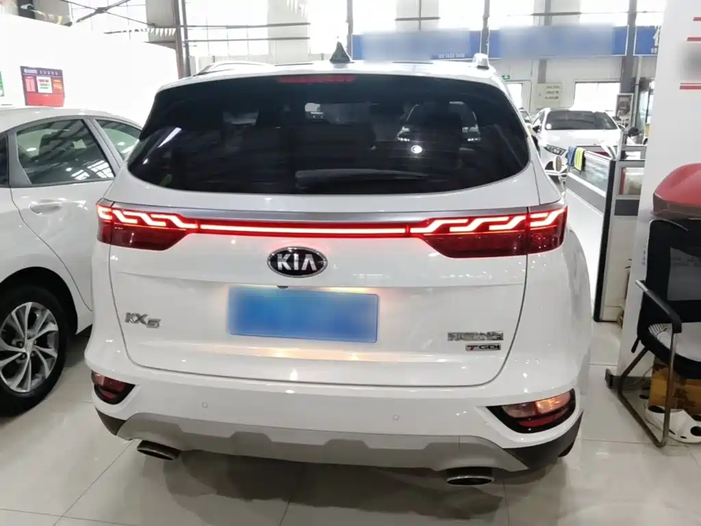 Kia KX5 — фото 6