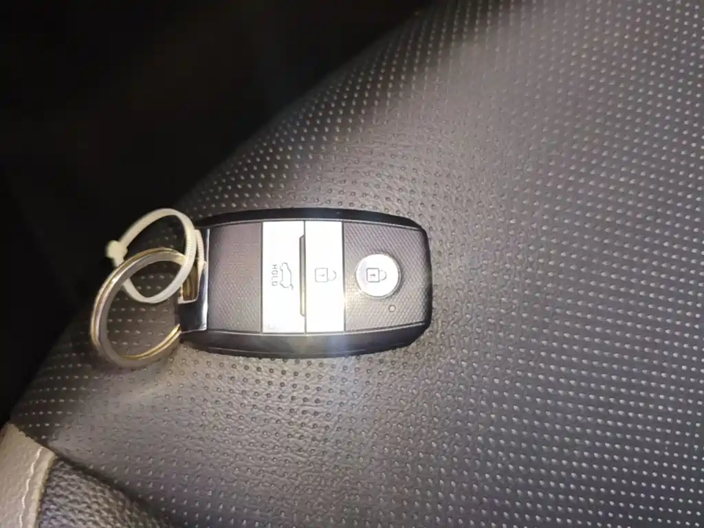 Kia KX1 — фото 9