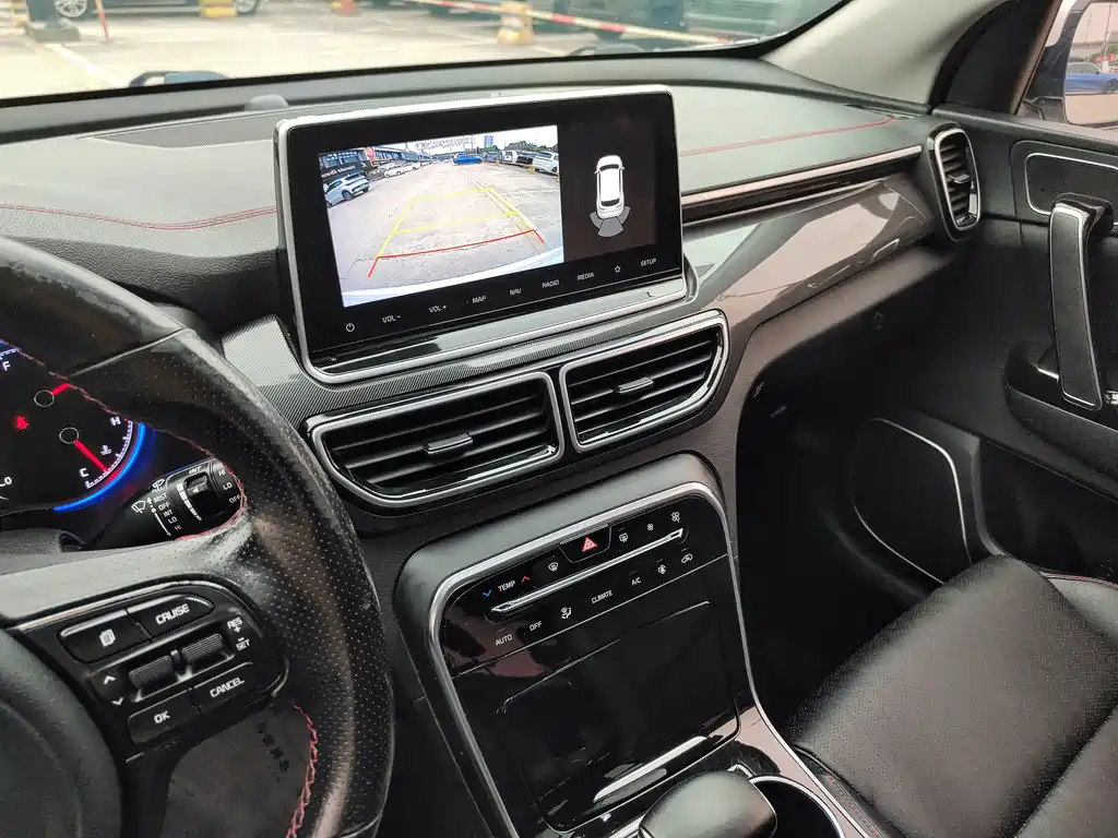 Kia KX5 — фото 11