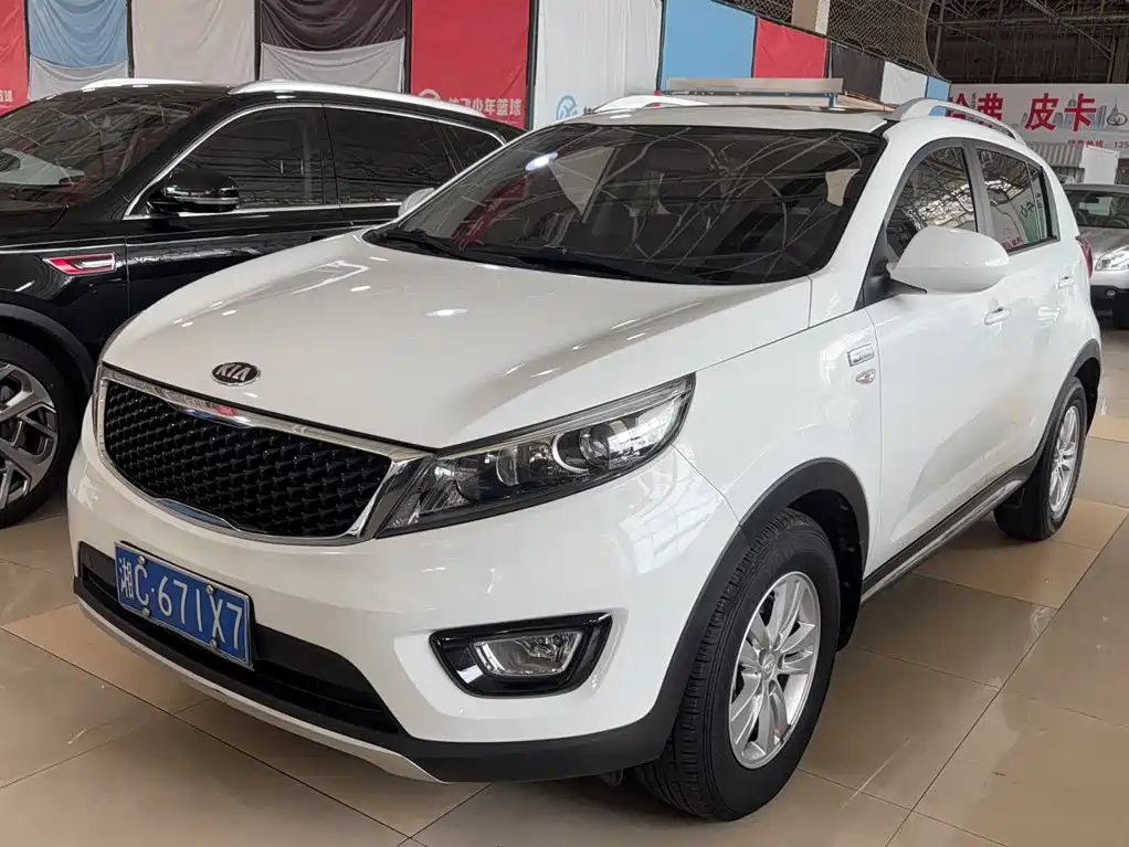 Kia Sportage — фото 5