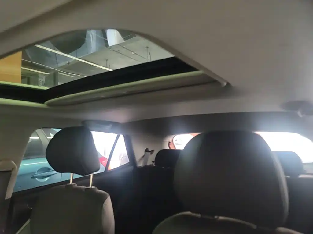 Kia KX1 — фото 18