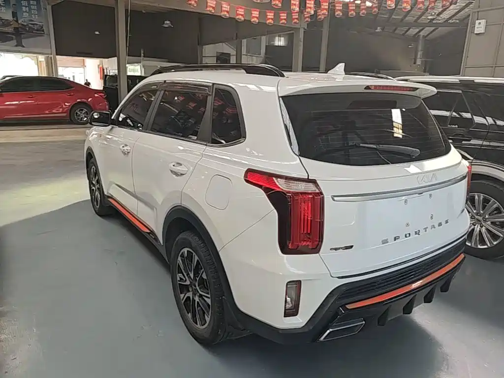 Kia Sportage — фото 5