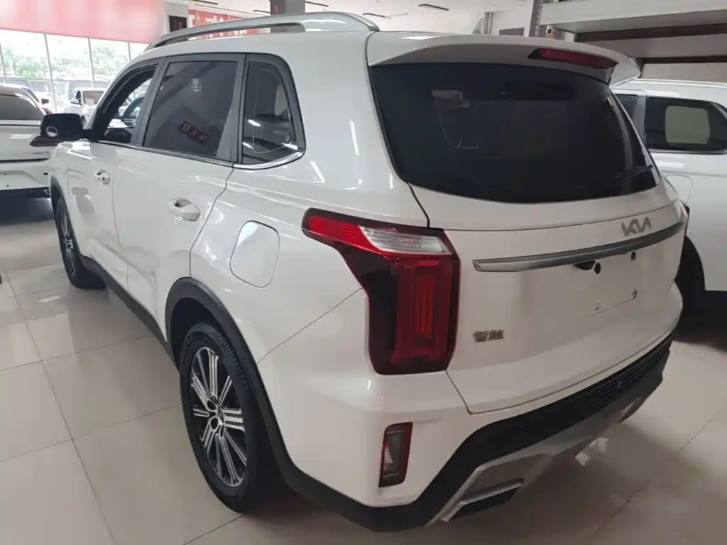 Kia Sportage — фото 5
