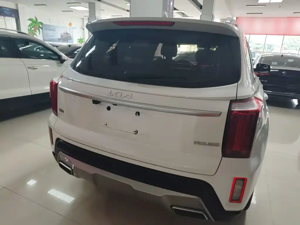 Kia Sportage — фото 6
