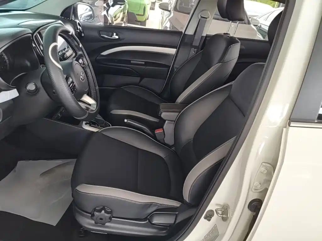 Kia KX1 — фото 15