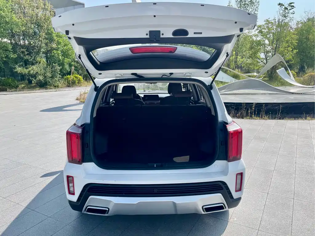Kia Sportage — фото 22