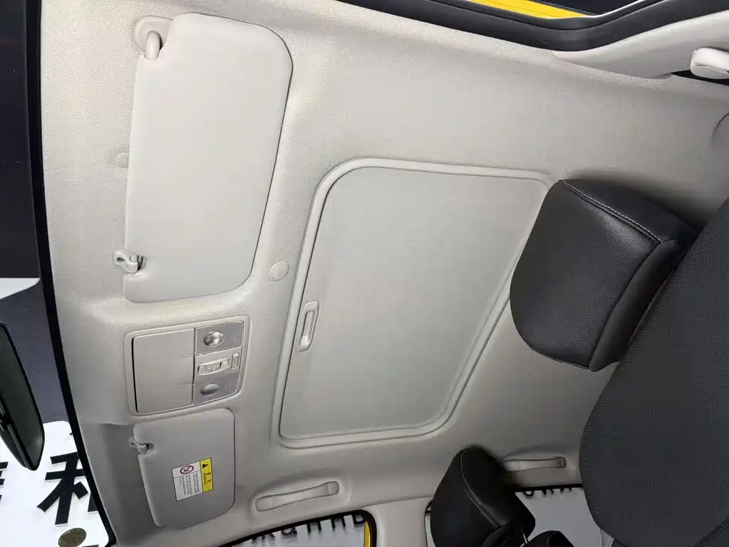 Kia KX1 — фото 19