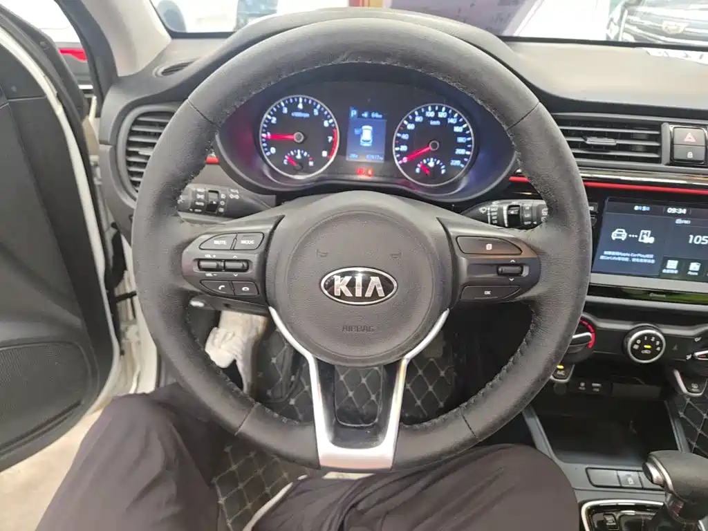 Kia KX Cross — фото 11