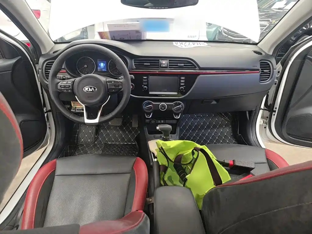 Kia KX Cross — фото 10