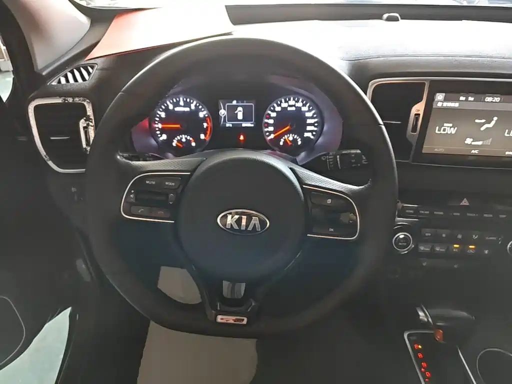 Kia KX5 — фото 11