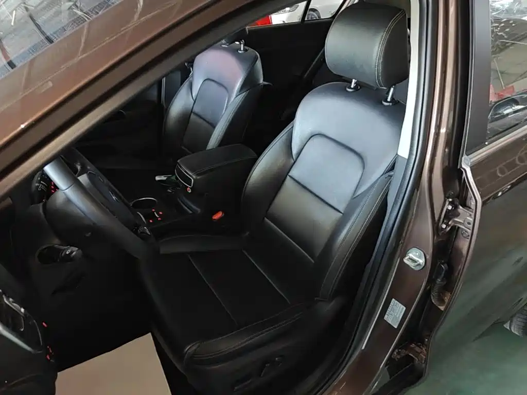 Kia KX5 — фото 15
